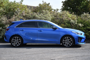2020 Kia Ceed 1.4 T-Gdi Gt-Line Hatchback 5dr Petrol Dct Euro 6 (s/s) (138 Bhp) in Blue — image 2