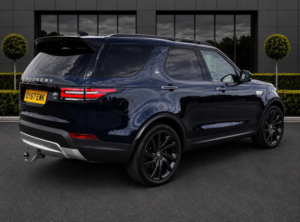 2017 Land Rover Discovery 2.0 Sd4 Hse Luxury Auto 4WD Euro 6 (s/s) 5dr in Blue — image 5