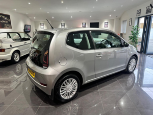 2018 Volkswagen Up! 1.0 Move Up! Euro 6 (s/s) 3dr in Silver — image 5