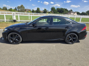 2015 Lexus Is 2.5 300h Sport E-CVT Euro 6 (s/s) 4dr in Black — image 6