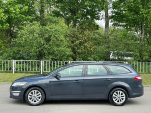 2012 Ford Mondeo 2.0 Tdci Zetec Euro 5 5dr in Grey — image 4