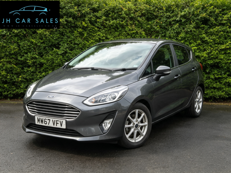 2018 Ford Fiesta 1.0 T Ecoboost Zetec in Grey — image 1