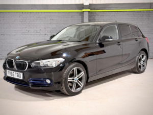 2015 BMW 1 Series 1.5 116d Sport Euro 6 (s/s) 5dr in Black — image 4