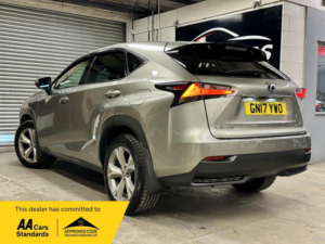 2017 Lexus Nx 2.5 300h Premier E-CVT 4WD Euro 6 (s/s) 5dr in Silver — image 3