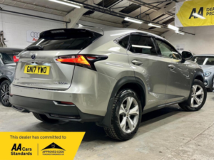 2017 Lexus Nx 2.5 300h Premier E-CVT 4WD Euro 6 (s/s) 5dr in Silver — image 4