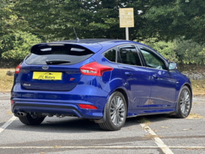 2017 Ford Focus 1.5 Tdci 120 St-Line 5dr Man, Diesel, Blue + Great Mpg in Blue — image 3