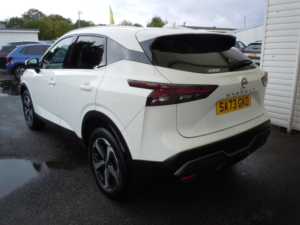 2023 Nissan Qashqai 1.3 Dig-T Mhev N-Connecta in White — image 4