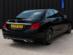 2019 Mercedes-Benz C Class 1.5 C200 Mhev Eq Boost Sport G-Tronic+ Euro 6 (s/s) 4dr in Black — image 2