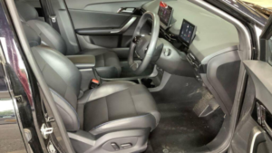 2023 MG Mg4 64kwh Trophy Long Range Auto 5dr in Black — image 3