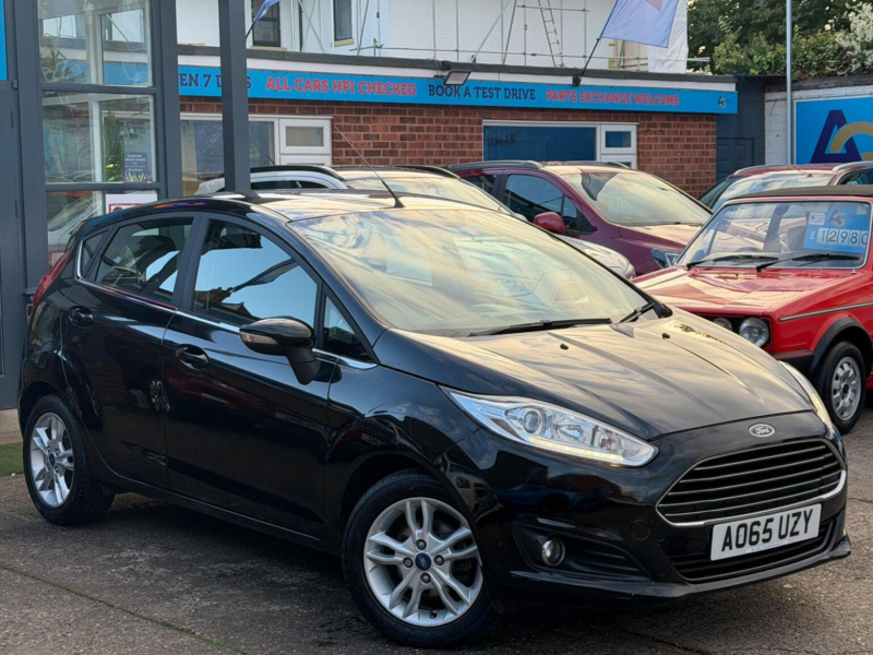 2015 Ford Fiesta 1.5 Tdci Zetec Euro 6 5dr in Black — image 1