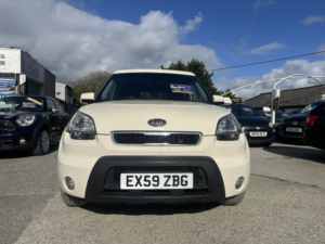2009 Kia Soul 1.6 Crdi Shaker in Beige — image 4