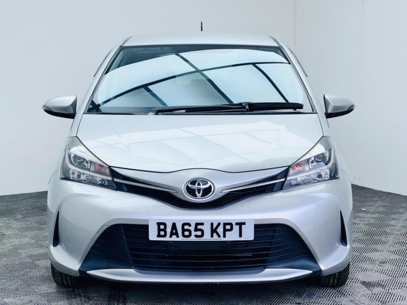2016 Toyota Yaris 1.33 Dual Vvt-I Icon Multidrive S Euro 6 5dr in Silver — image 1