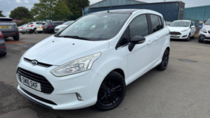 2016 Ford B-Max 1.0 T Ecoboost Zetec White Edition in White — image 3