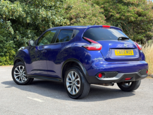 2015 Nissan Juke 1.2 Dig-T Tekna SUV 5dr Petrol Manual Euro 6 (s/s) (115 Ps) in Blue — image 3