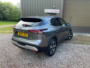 2022 Nissan Qashqai 1.3 Dig-T Mhev N-Connecta Euro 6 (s/s) 5dr in Grey — image 6