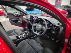 2022 Audi A4 Avant 2.0 Tfsi 35 Black Edition S Tronic Euro 6 (s/s) 5dr in Red — image 3