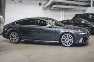 2016 Audi Rs 7 4.0 Rs 7 Performance Sportback Tfsi Quattro Auto 4WD 5dr in Grey — image 4