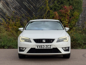 2013 SEAT Leon 1.4 Tsi Fr Euro 5 (s/s) 5dr in White — image 2