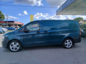2021 Mercedes-Benz Vito 2.0 114 Cdi Progressive Panel Van 5dr Diesel G-Tronic Rwd L2 Euro 6 (s/s) (lwb) (136 Ps) in Green — image 4