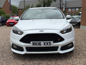 2016 Ford Focus 2.0t Ecoboost St-3 Euro 6 (s/s) 5dr in White — image 2
