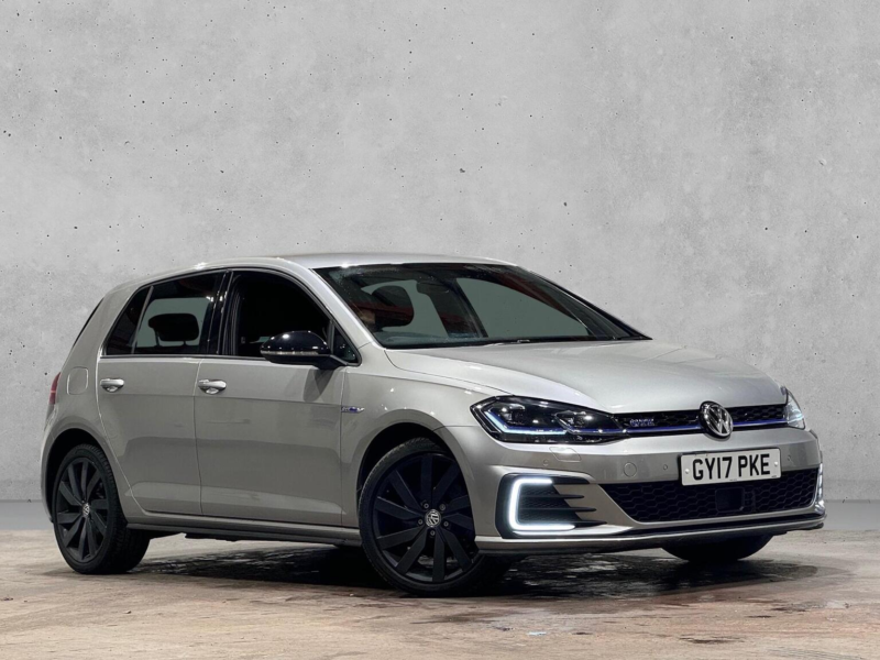 2017 Volkswagen Golf 1.4 Tsi 8.7kwh Gte Advance DSG Euro 6 (s/s) 5dr in Silver — image 1