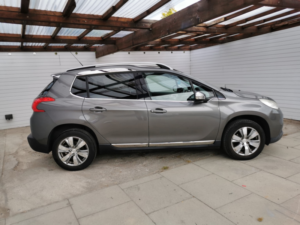 2014 Peugeot 2008 1.2 Vti Puretech Allure in Grey — image 3