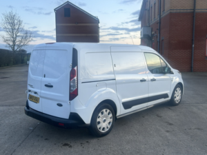 2019 Ford Transit Connect 1.5 240 Ecoblue Trend in White — image 3