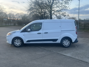 2019 Ford Transit Connect 1.5 240 Ecoblue Trend in White — image 5