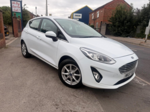 2017 Ford Fiesta 1.1 Ti-Vct Zetec Euro 6 (s/s) 5dr in White — image 2