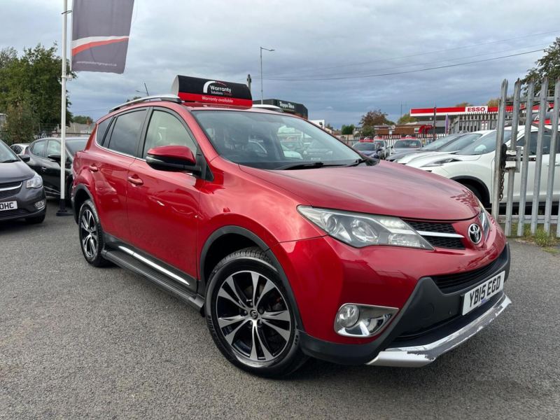 2015 Toyota Rav4 2.0 D-4d Invincible 2WD Euro 5 (s/s) 5dr in Red — image 1