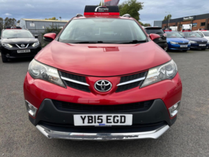 2015 Toyota Rav4 2.0 D-4d Invincible 2WD Euro 5 (s/s) 5dr in Red — image 2