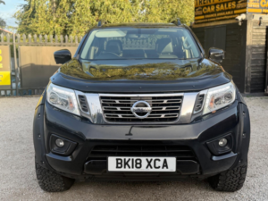 2018 Nissan Navara 2.3 Dci Tekna Auto 4WD Euro 6 4dr in Black — image 2