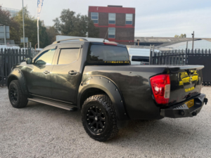 2018 Nissan Navara 2.3 Dci Tekna Auto 4WD Euro 6 4dr in Black — image 6