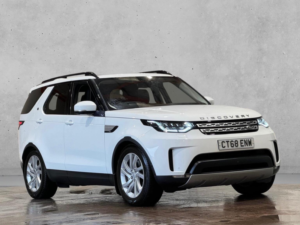 2019 Land Rover Discovery 3.0 Sd V6 Hse Auto 4WD Euro 6 (s/s) 5dr in White — image 3