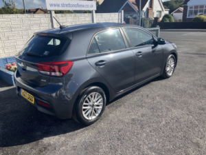 2017 Kia Rio 1.4 Crdi 2 in Grey — image 2