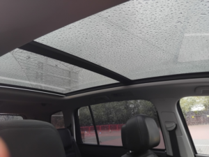 2016 Volkswagen Touran MPV (2015 - 2025) in Grey — image 2