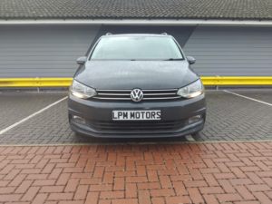 2016 Volkswagen Touran MPV (2015 - 2025) in Grey — image 3