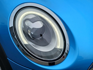 2016 MINI Hatch 1.5 Cooper 5dr in Blue — image 4