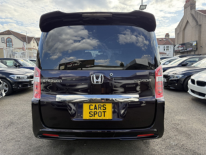 2014 Honda Stepwagon 8 Seats 2.0 Auto Petrol Fresh Import Verified Mile Finance Avb in Purple — image 6