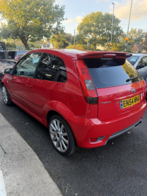 2005 Ford Fiesta 2.0 St in Red — image 3