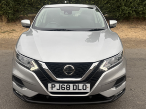 2018 Nissan Qashqai 1.5 Dci Acenta Premium in Silver — image 3