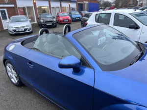 2007 Audi Tt 2.0 Tfsi in Blue — image 3