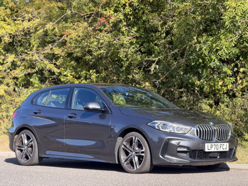 2021 BMW 1 Series 1.5 116d M Sport Hatchback 5dr Diesel Dct Euro 6 (s/s) (116 Ps) in Grey — image 1