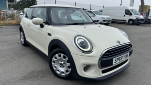 2019 MINI Hatch