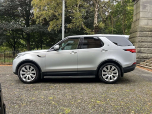 2017 Land Rover Discovery 3.0 Td V6 Hse Luxury SUV 5dr Diesel Auto 4WD Euro 6 (s/s) (258 Ps) Tow Bar+ in Silver — image 2
