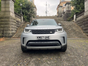 2017 Land Rover Discovery 3.0 Td V6 Hse Luxury SUV 5dr Diesel Auto 4WD Euro 6 (s/s) (258 Ps) Tow Bar+ in Silver — image 4