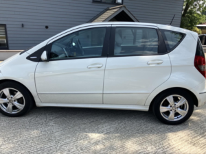 2012 Mercedes-Benz A Class 2.0 A160 Cdi Avantgarde Se in White — image 6