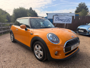 2016 MINI Hatch