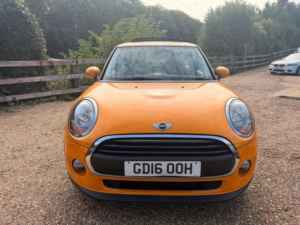 2016 MINI Hatch 1.2 One Euro 6 (s/s) 3dr in Orange — image 4