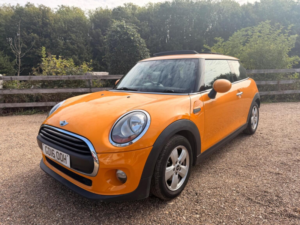 2016 MINI Hatch 1.2 One Euro 6 (s/s) 3dr in Orange — image 5